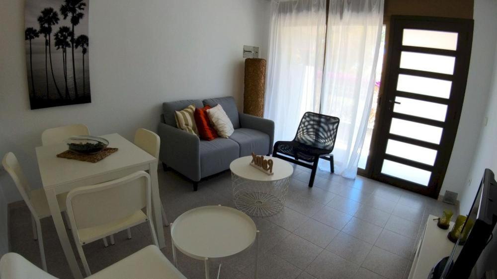 Ferienwohnung Encantador Apartamento Gaviotas Cerca De La Playa Calafat Exterior foto