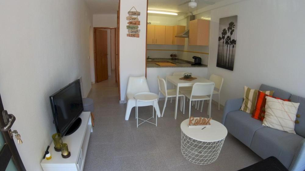 Ferienwohnung Encantador Apartamento Gaviotas Cerca De La Playa Calafat Exterior foto